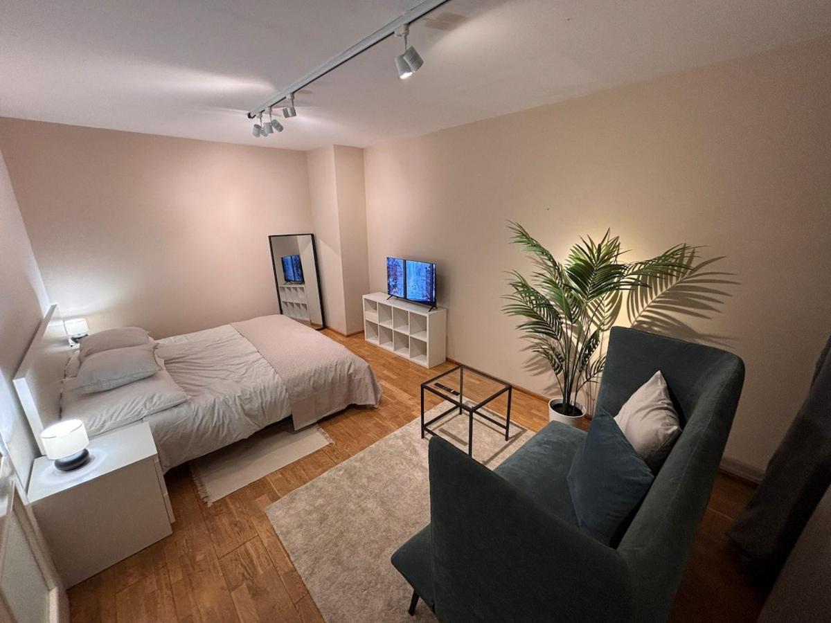 Zsigmond Gardens Cosy Flat Apartment *